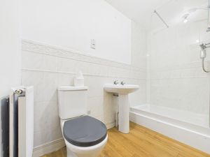 Bathroom- click for photo gallery
